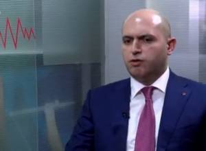 Մի կաթիլ մեղր չդառնա Փանիկի միջադեպը. Արմեն Աշոտյան