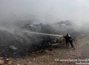 Fire in Haghtanak district dump, 2000 cubic meters of garbage burnt