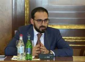 Փոխվարչապետ.