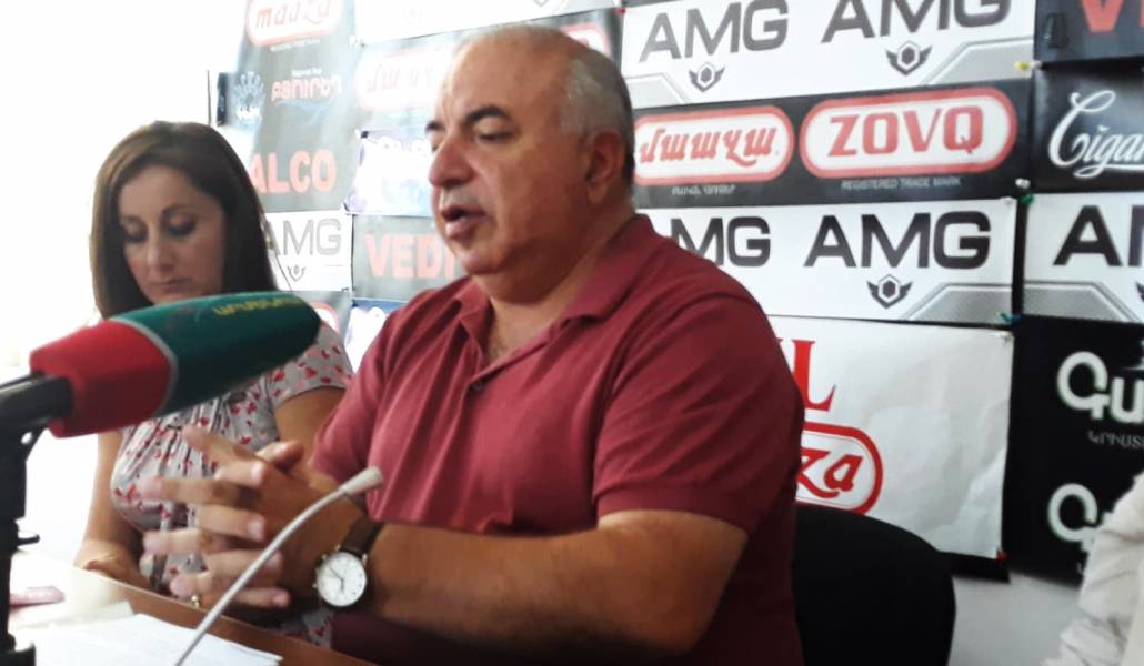 39242342_243800453134952_5279958302342512640_n