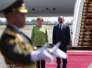 Political scientist: The primary objective of Merkel's visit to the region is Baku