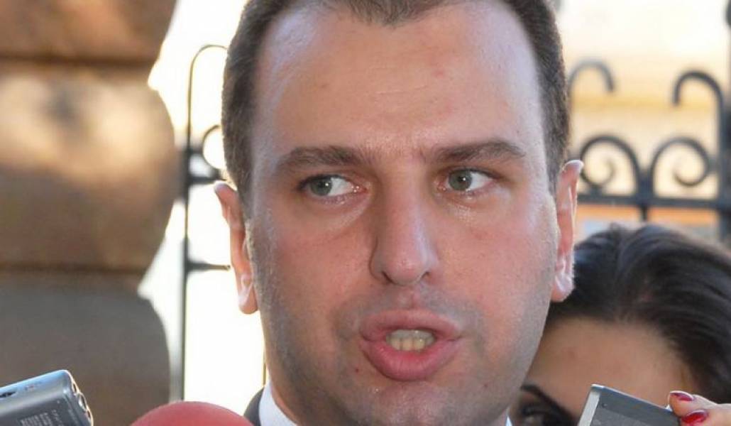 89627a77bf0271b56b03fba3cc6ba689