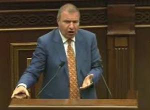 «Ծառուկյան» խմբակցությունը կողմ է քվեարկելու. Միքայել Մելքումյան