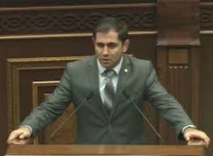 Երևանի խնդիրներով զբաղվող չկա. Քաղաքը թաղված է աղբի մեջ. Տիգրան Ուրիխանյանը՝ կառավարությանը