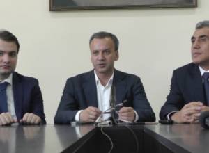 Արկադի Դվորկովիչ. «Մի քանի ժամում այստեղ այնպիսի բաներ տեսա, որ չեմ հանդիպել Ռուսաստանում»