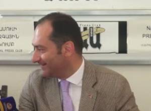 Արտակ Զեյնալյանի ասուլիսը