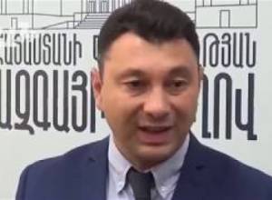 Այս ԱԺ ն կարող է հավասարակշռել Փաշինյանի միանձնյա իշխանությանը . Շարմազանով