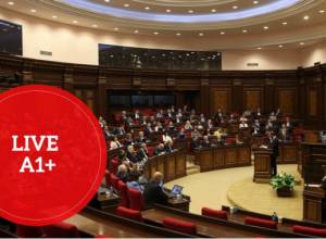 LIVE. Four-day NA Sittings kick off