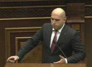 Աշոտյանը Փաշինյանին. Ալիեւից ճշտեք մեր 2 գերիների իրավիճակը