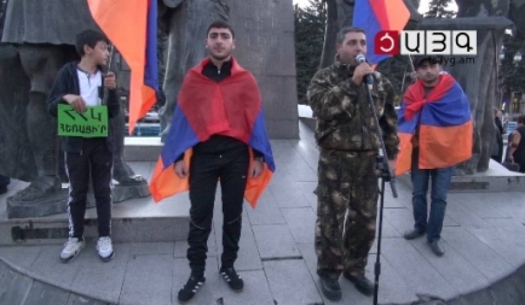 1538591971_hrach-hanrahavaq