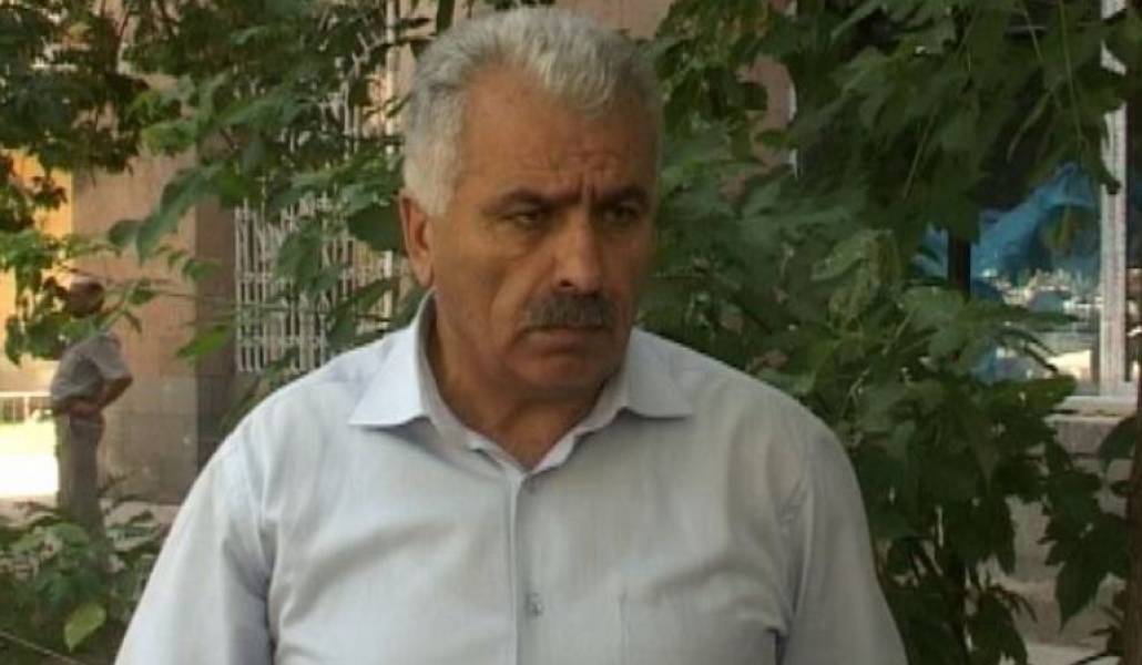 ac3da827b678e418cf640101f924e76e