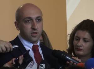 Չեմ ասի, թե Մամիկոն Ասլանյանի գործունեությունը գնահատում եմ գերազանց. Լոռու մարզպետ
