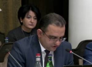 LIVE. Government session