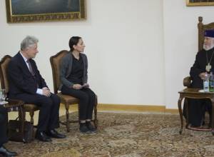 Կաթողիկոսն ընդունել է Թոմաս Մայր-Հարթինգին և Պյոտր Սվիտալսկիին