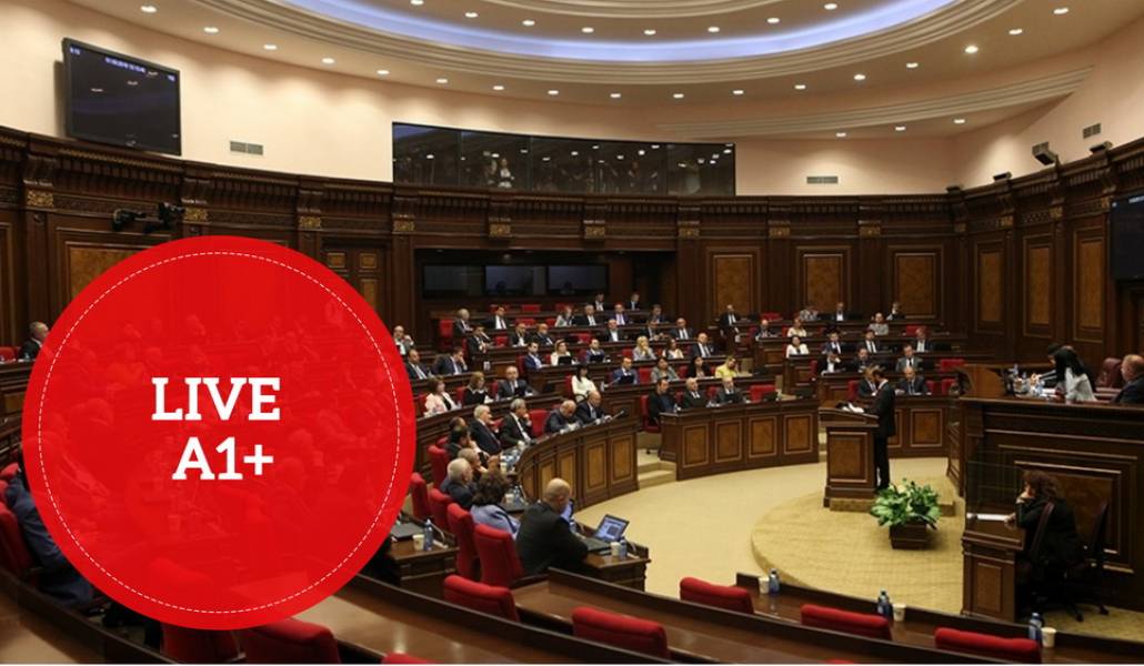 azgayin-joxov-uxix-live111