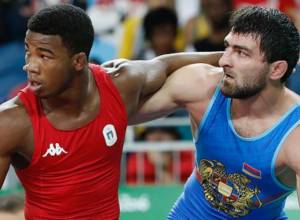 Armenian wrestlers fail at World Wrestling Championship