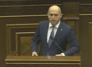 Отключите кнопку разрушения: Армен Ашотян - правительству