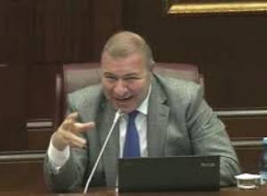 Հարցեր Զեյնալյանին