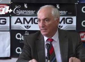 Դեմկուսը բոյկոտում է եւ պահանջում