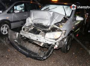 Երևանում Opel-ը բախվել է մարդատար երթուղայինին. կան վիրավորներ. shamshyan.com