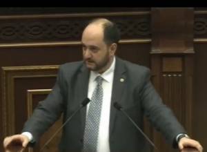 Բուհից մկան նման կրող որոշ կազմակերպիչներ չե՞ն ազդում կրթության որակի վրա. Արայիկ Հարությունյան
