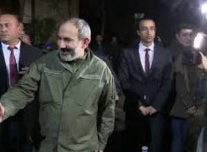 Նիկոլ Փաշինյանը խմել է հերոսների կենացը, համտեսել է զինվորների պատրաստած խորովածը