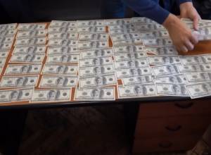 Обнаружена преступная группа, занимающаяся изготовлением и реализации фальшивых купюр