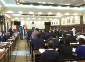 Նորընտիր ավագանին նվազագույն աշխատավարձ կստանա