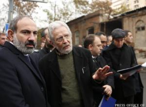 Նիկոլ Փաշինյանը շրջայց է կատարել Արամի, Բյուզանդի և Կողբացի փողոցներով