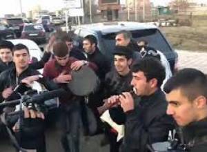 Գյումրիի մուտքի մոտ