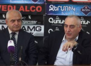 Իշխանությունն անտեր է հիմա. Ազատ Արշակյան