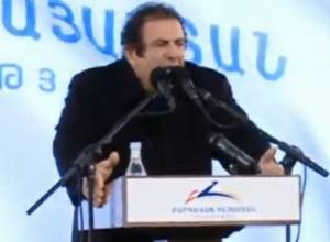 ԲՀԿ առաջնորդ Գագիկ Ծառուկյանը Գյումրիում է