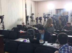 Live Broadcast from CEC