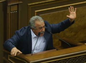 Из всех рейтинговых кандидатов больше всего голосов получил Сасун Микаелян