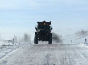 На перевале Варденяц идет снег