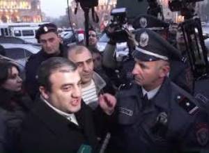 «Բա որ Պապլավոկում մարդ էին խփում, 10 հոգու էին սպանում, չէին մտածում, որ էս օրը կգա». ակցիա