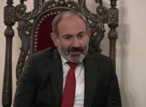 14.12.18 Փաշինյանը հանդիպել է Կաթողիկոսի հետ