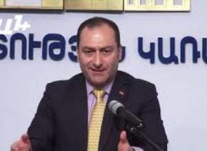 Արտակ Զեյնալյանը Նաիրի Հունանյանին խորհուրդ է տվել սպորտով զբաղվել