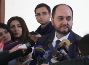 Я очень люблю свою работу: Араик Арутюнян