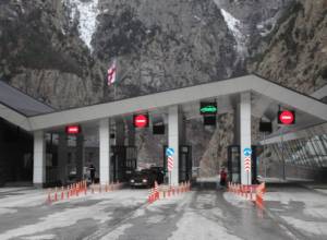 Автомобильная дорога Ларс открыта