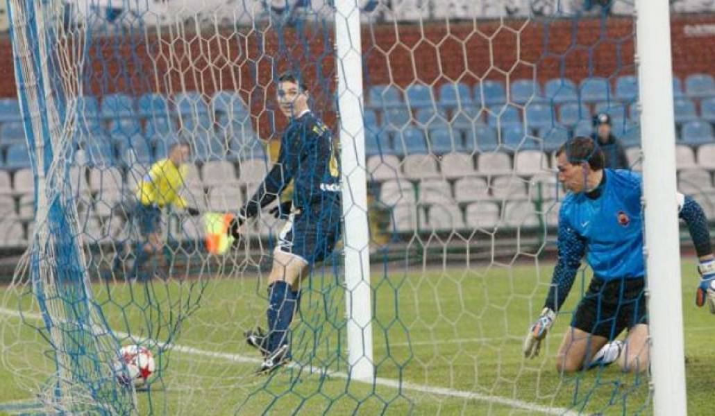 3d6f81930e9017a2ae905e33b7482027