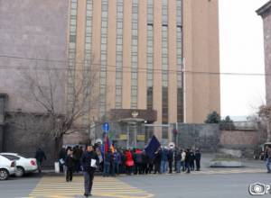 Պահանջում ենք, որ ռուս զինծառայողները հարգեն և ենթարկվեն ՀՀ Օրենսդրությանը