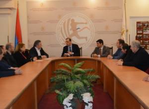 Գաբրիել Ղազարյանը տնօրեններին հորդորել է աշխատել առանց զանցանքի