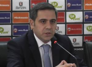 «Հայաստանում դեռեւս հնարավոր չէ ստեղծել ֆուտբոլի պրոֆեսիոնալ լիգա». Արմեն Մելիքբեկյան
