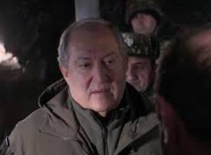 Նախագահ Արմեն Սարգսյանն այցելել է ՀՀ զինված ուժերի մարտական հենակետեր