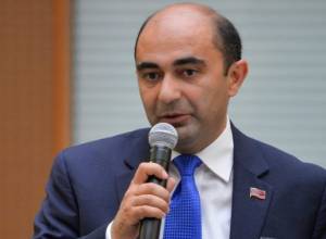 Աճում է մեքենաների գինը, կրկին խթանվում է հնամաշ մեքենաների ձեռքբերումը. Էդմոն Մարուքյան