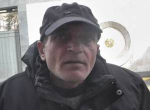 Я уеду из этой страны: гражданин, объявивший сухую голодовку