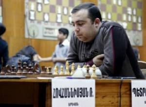 Ուղիղ. Շախմատ, Տիգրան Լ. Պետրոսյան - Ռոբերտ Հովհաննիսյան