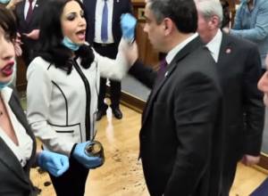 Երևանի ավագանու նիստում տեղի ունեցած ծեծկռտուքի վերաբերյալ գործը կարճվել է