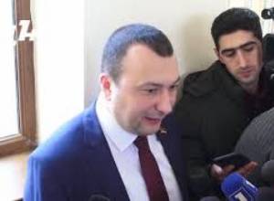 Ամոթ է, եթե սոցիալ-տնտեսական վիճակը վատ է. Վահե Էնֆիաջյան